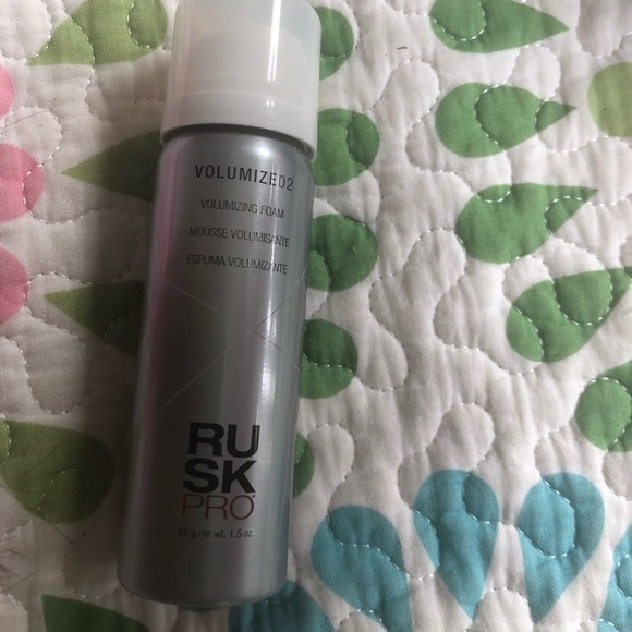 3/15 Rusk pro hairspray - Picture 2 of 3